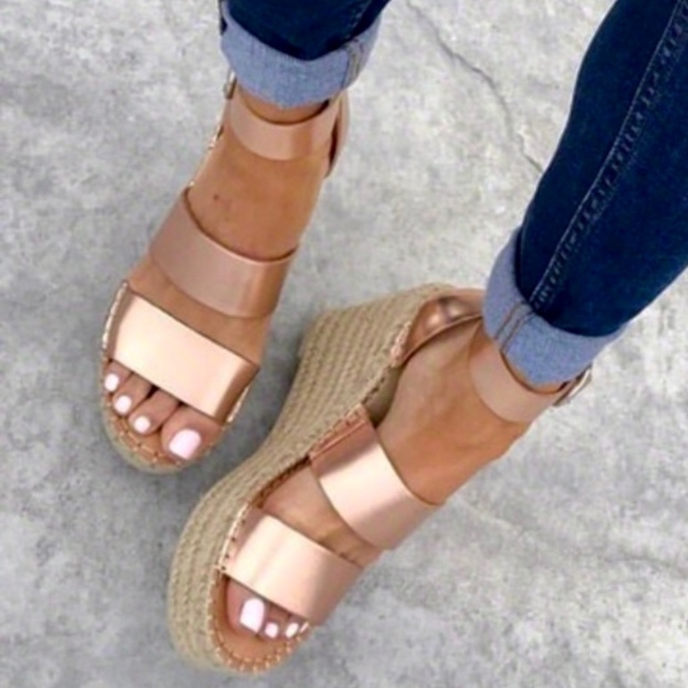 Dolce Vita Shaw Wedge - Rose Gold Size 8.5